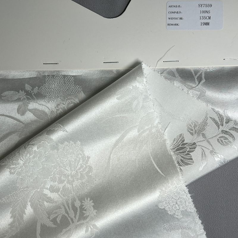 sy7559,100%silk,135cm,19mm,jacquard,piece-dyed