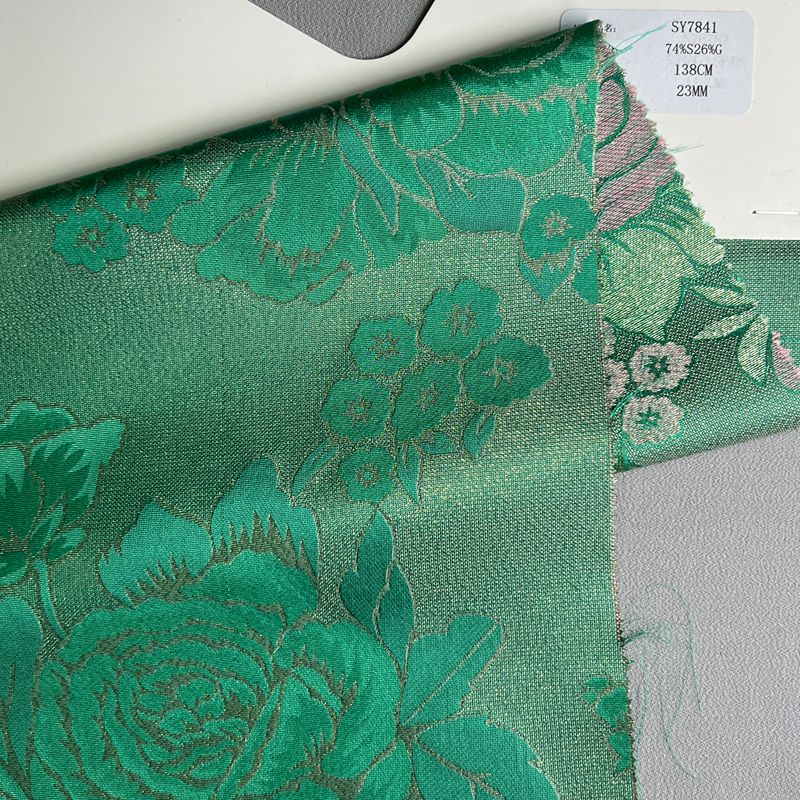 sy7841,74%silk26%metallic,138cm,23mm,jacquard,yarn-dyed